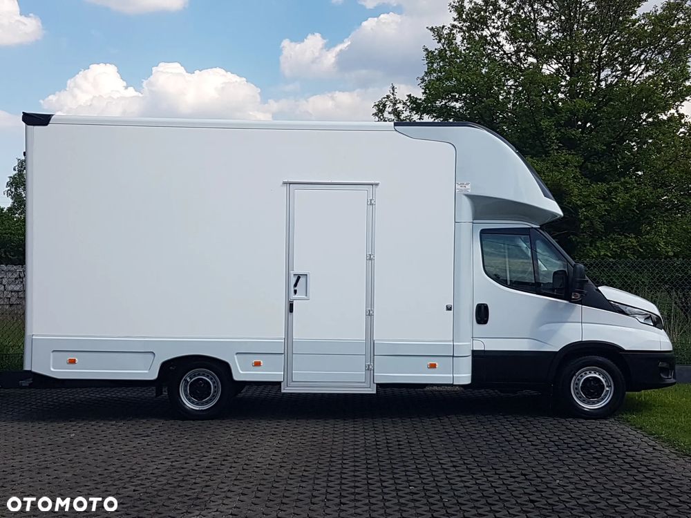 Iveco DAILY KONTENER NISKOPODŁOGOWY 4,44x2,23x2,42 SKLEP FOODTRUCK BAR KLIMA KONIOWÓZ KAMPER 35S14 KRAJOWY - 12