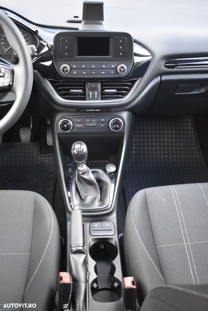Ford Fiesta - 18