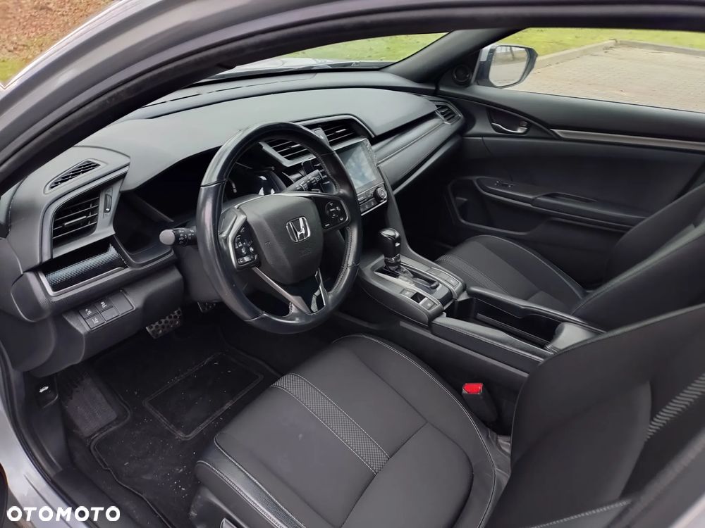 Honda Civic 1.5 i-VTEC Turbo CVT Sport - 18