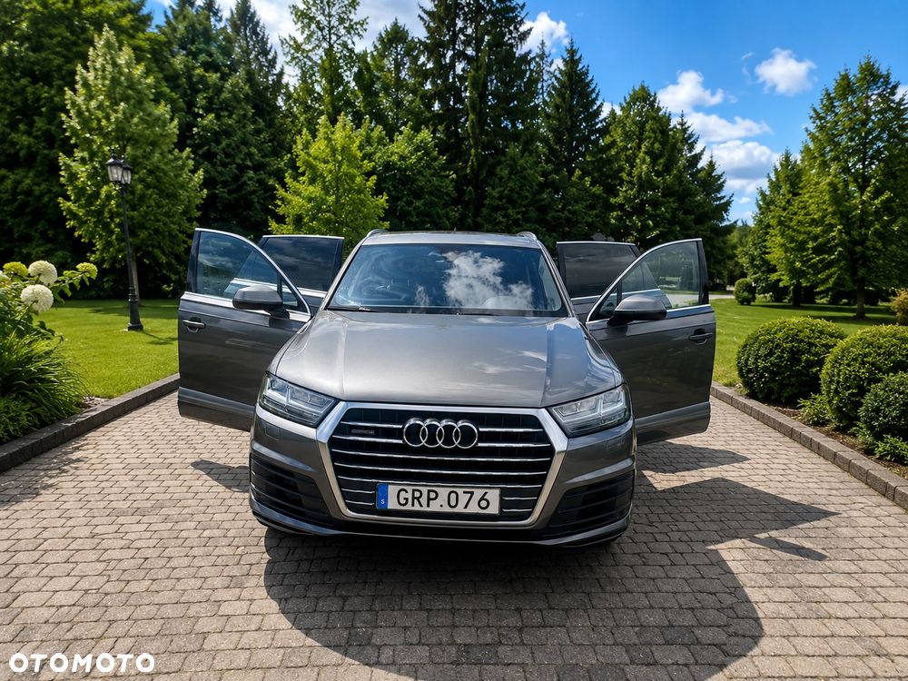Audi Q7 - 3
