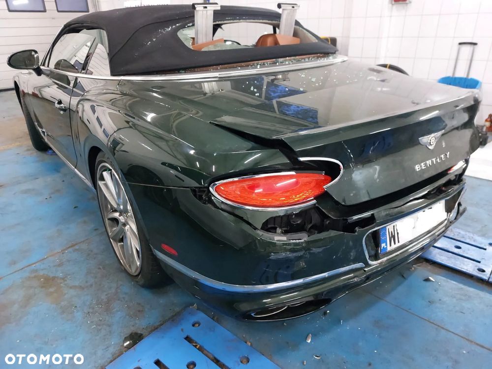 Bentley Continental GT - 5