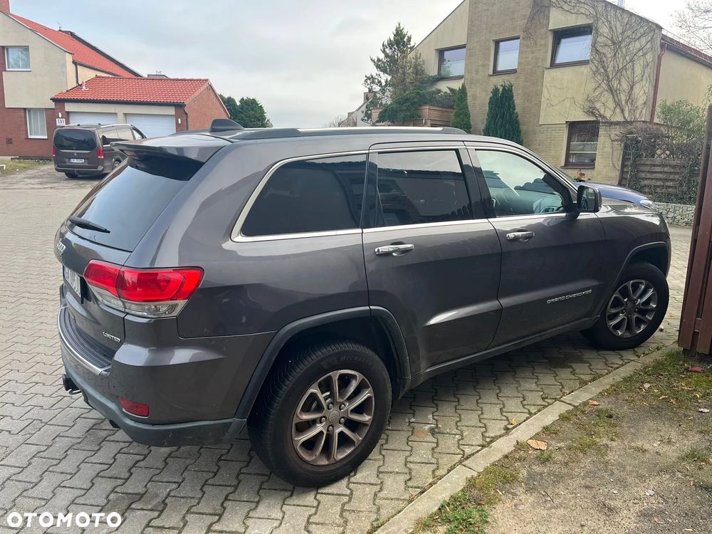 Jeep Grand Cherokee - 3