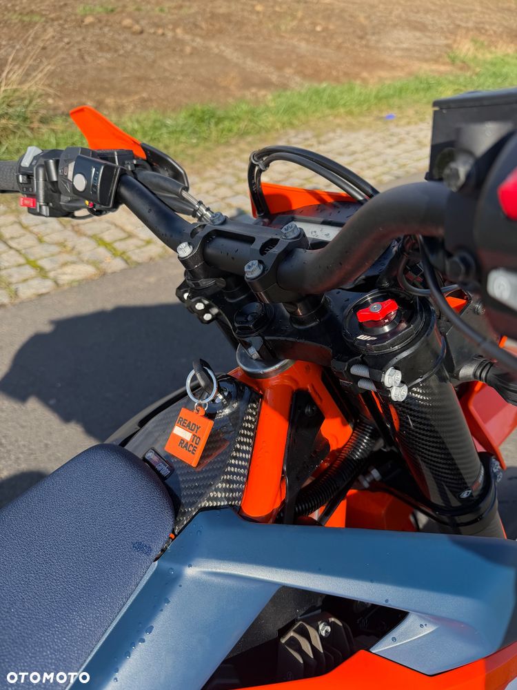 KTM SMC 690 - 12