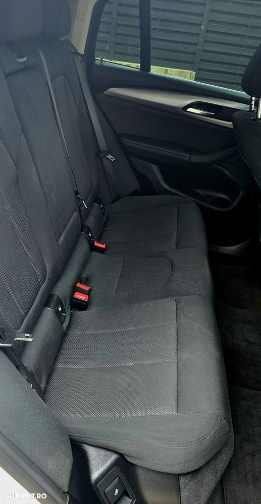 BMW X4 xDrive20d Aut. Advantage - 34