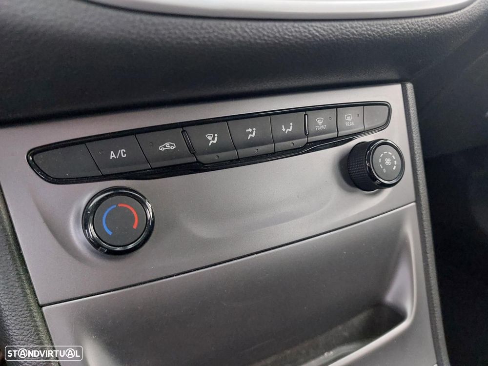 Opel Astra 1.0 Turbo S&S Edition - 25