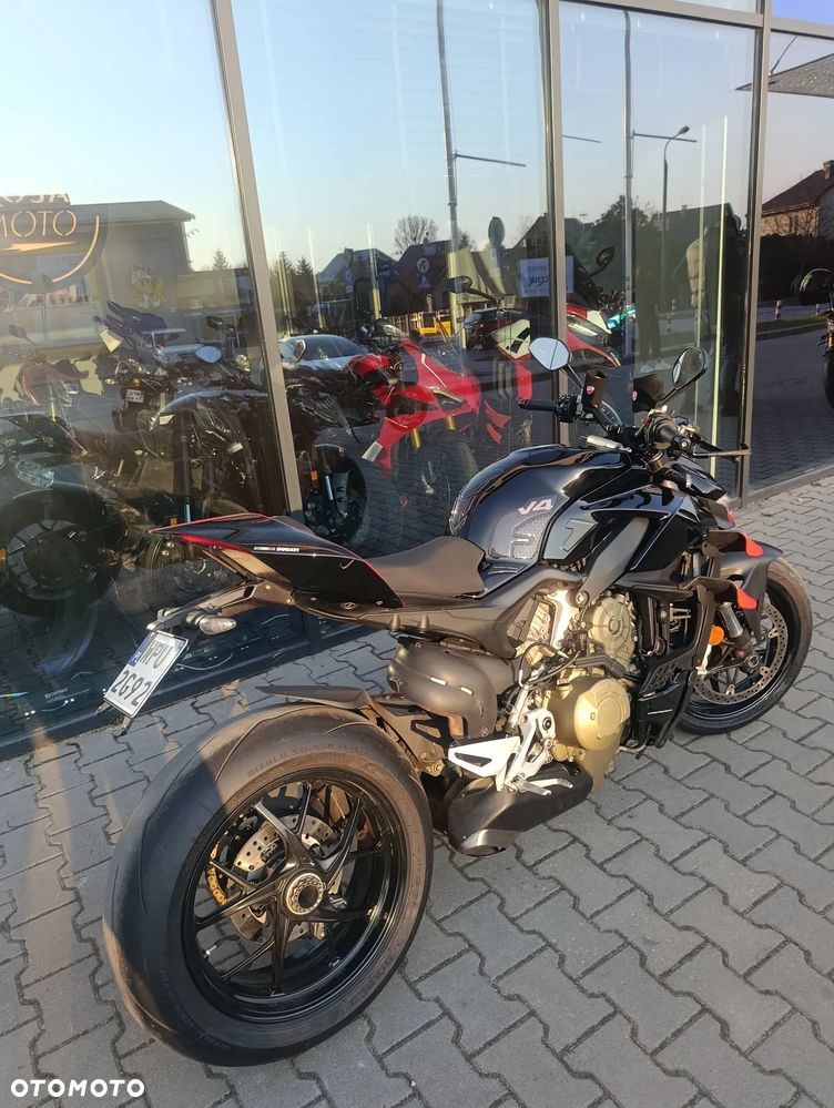 Ducati Streetfighter V4 - 10
