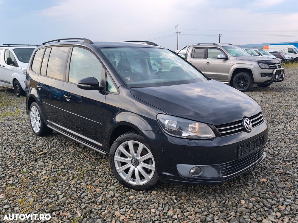 Volkswagen Touran 2.0 TDI DPF BlueMotion Technology DSG Comfortline - 6