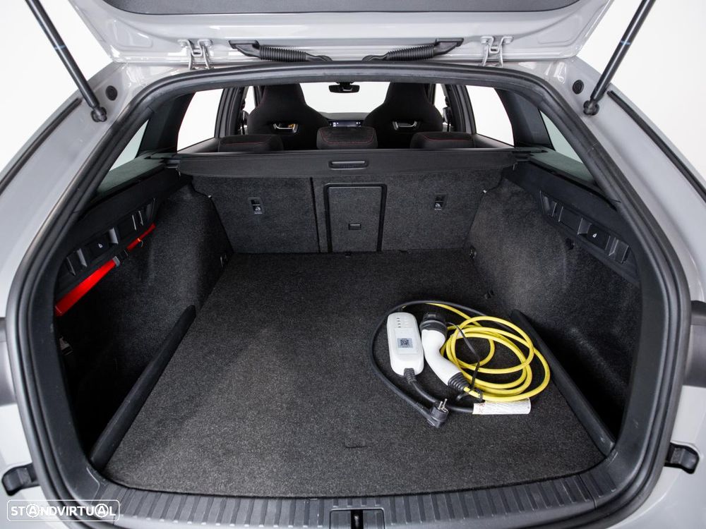 Skoda Octavia Break 1.4 TSi iV RS DSG - 36