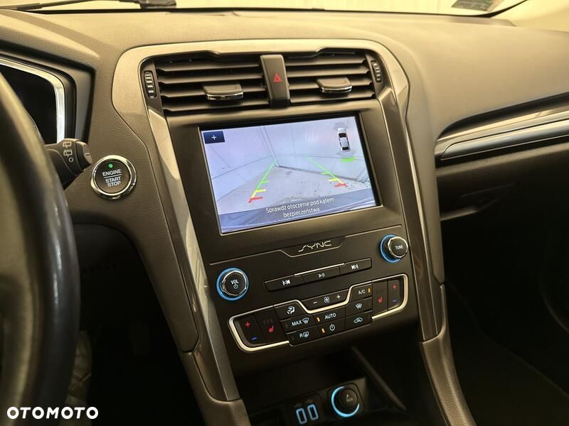 Ford Mondeo - 17