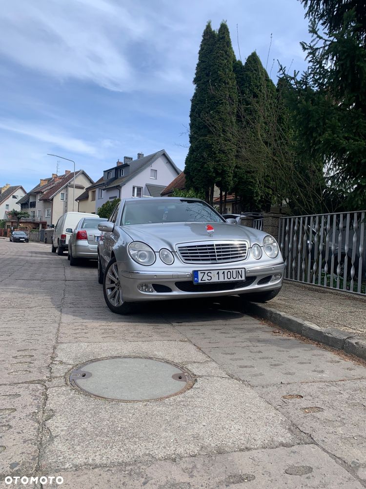 Mercedes-Benz Klasa E - 16