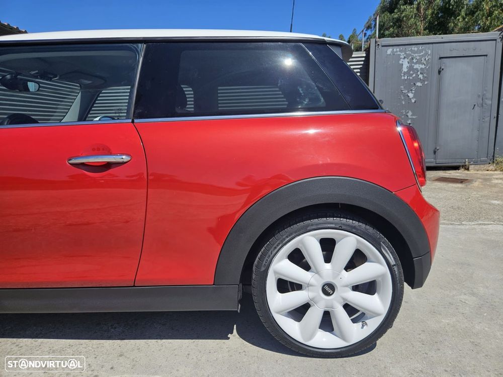 MINI 3 Portas One D - 15