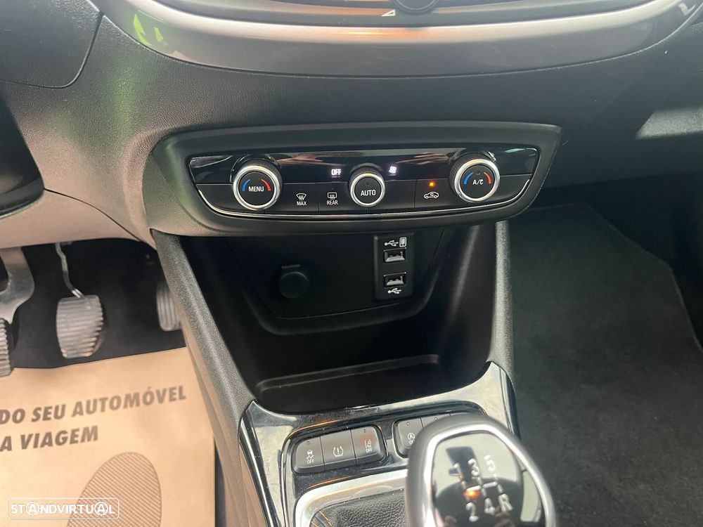 Opel Crossland X 1.6 ECOTEC S&S Ultimate - 24