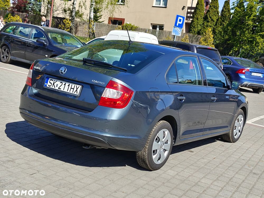 Skoda RAPID 1.2 TSI Ambition DSG - 11