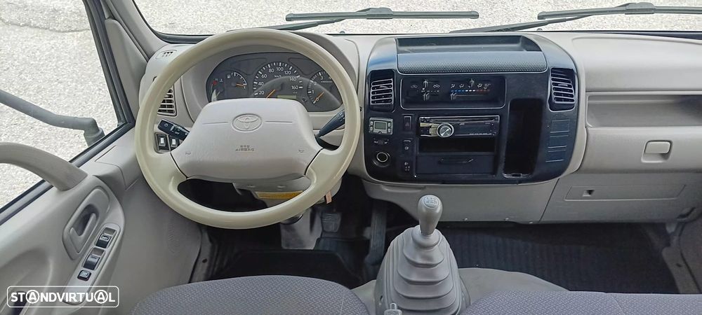 Toyota DYNA 150 3.0 D-4D - 9