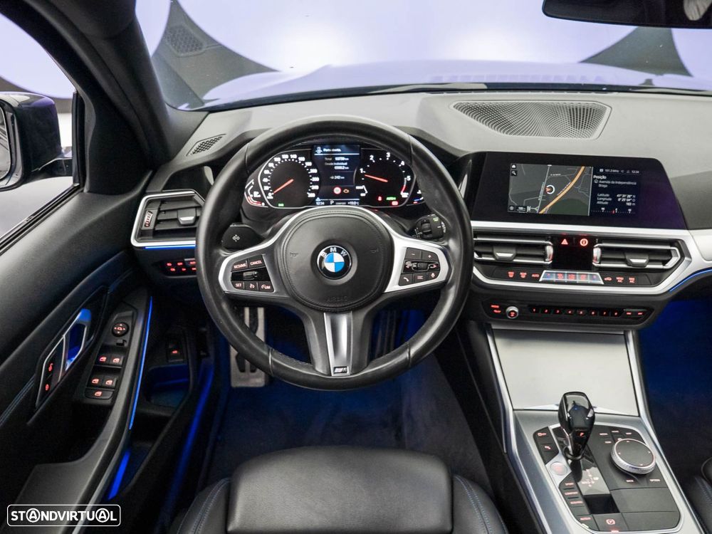 BMW 318 d Touring Pack M Auto - 17