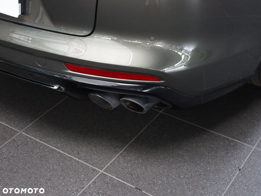 Porsche Panamera - 26