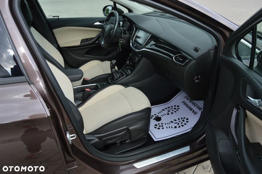 Opel Astra V 1.4 T Dynamic S&S - 34