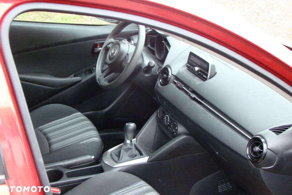 Mazda 2 SKYACTIV-G 75 Center-Line - 10