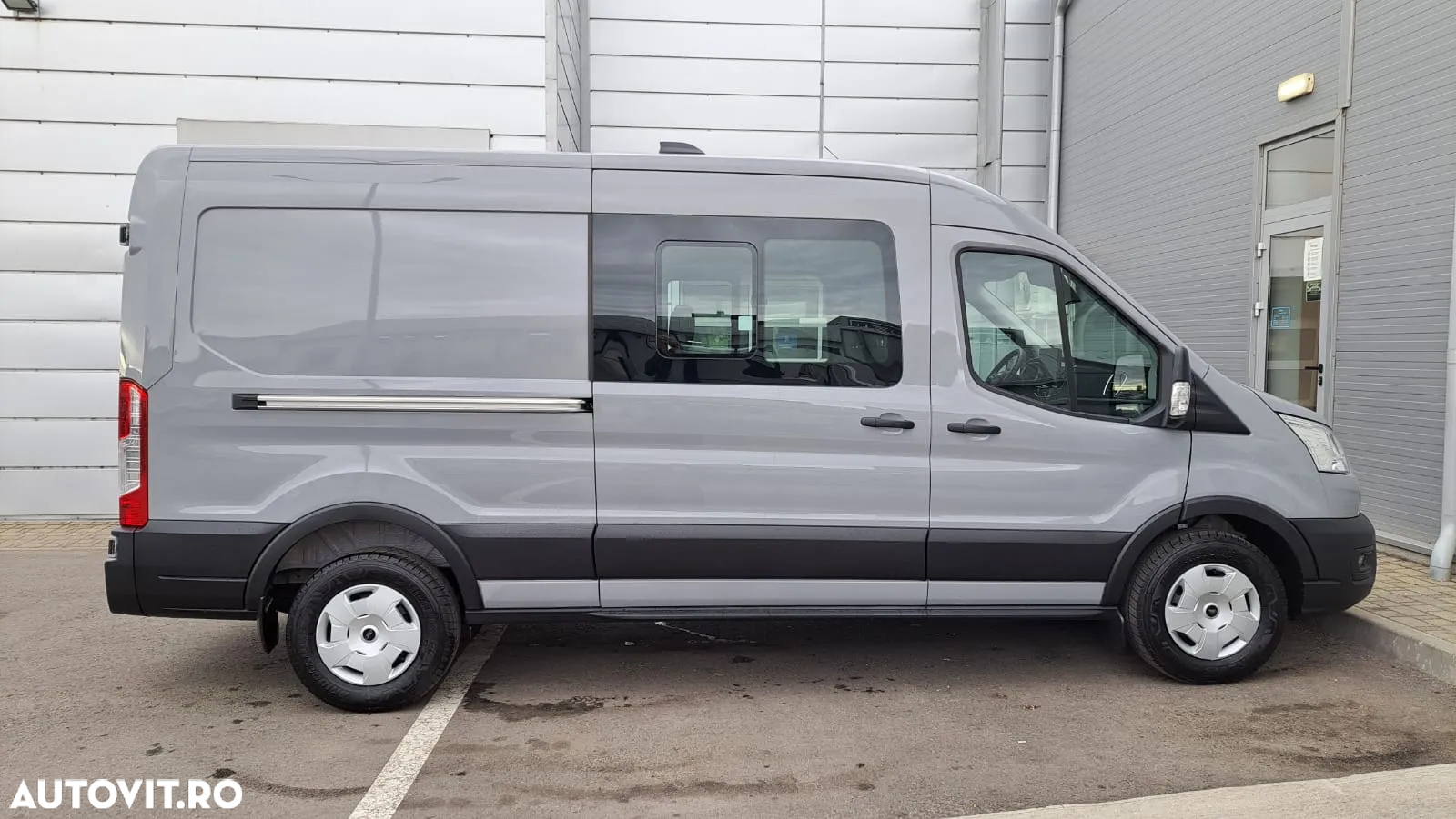Ford NEW TRANSIT DCIV L3H2 6+1 T350 FWD - 8