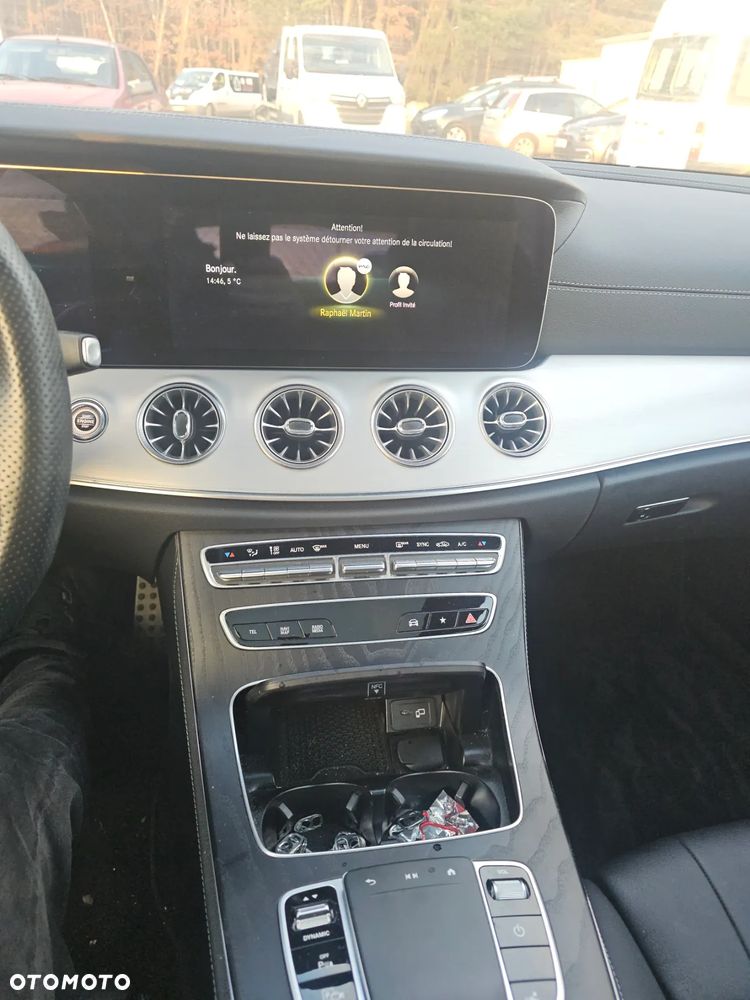 Mercedes-Benz Klasa E 220 d 4Matic 9G-TRONIC Avantgarde - 6