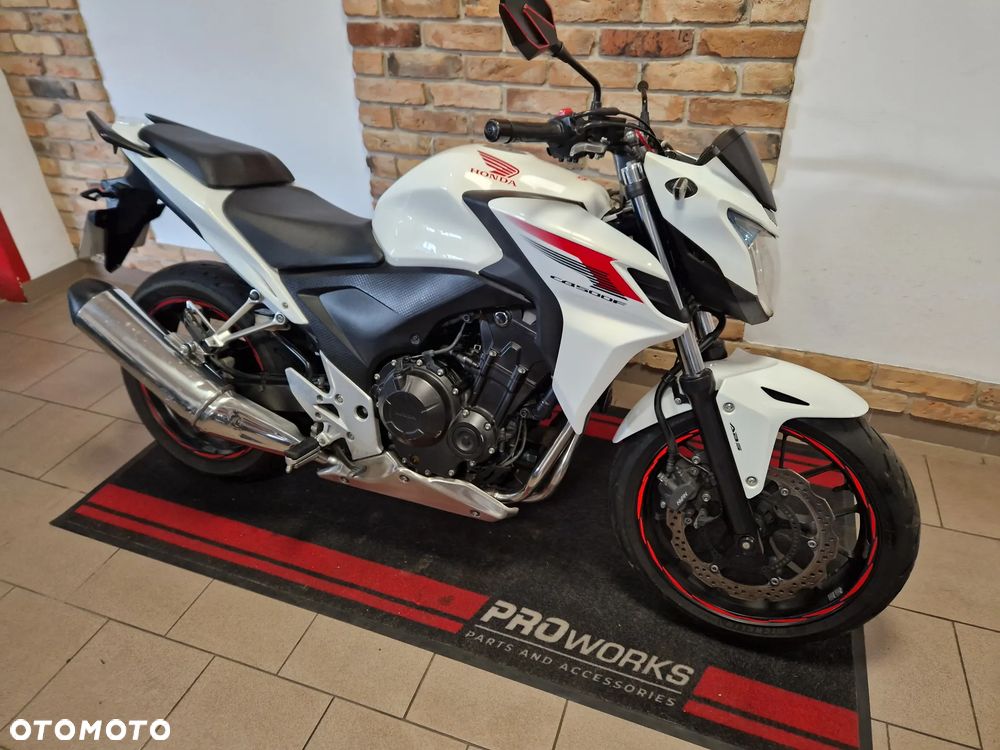 Honda CB - 1