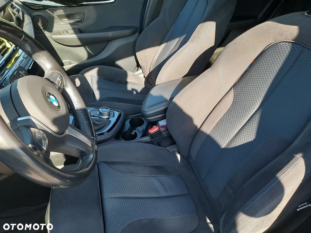 BMW Seria 2 218d M Sport - 22
