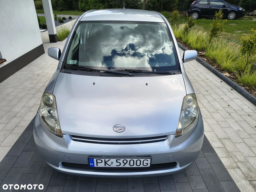 Daihatsu Sirion 1.3 - 4