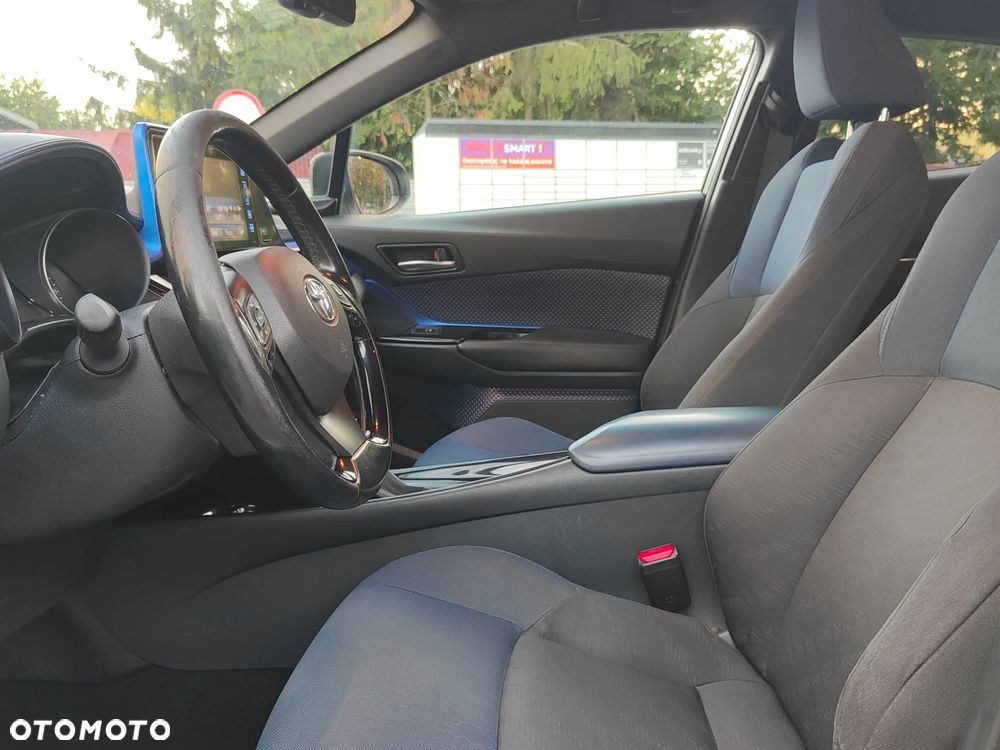 Toyota C-HR 1.8 Hybrid Dynamic - 26