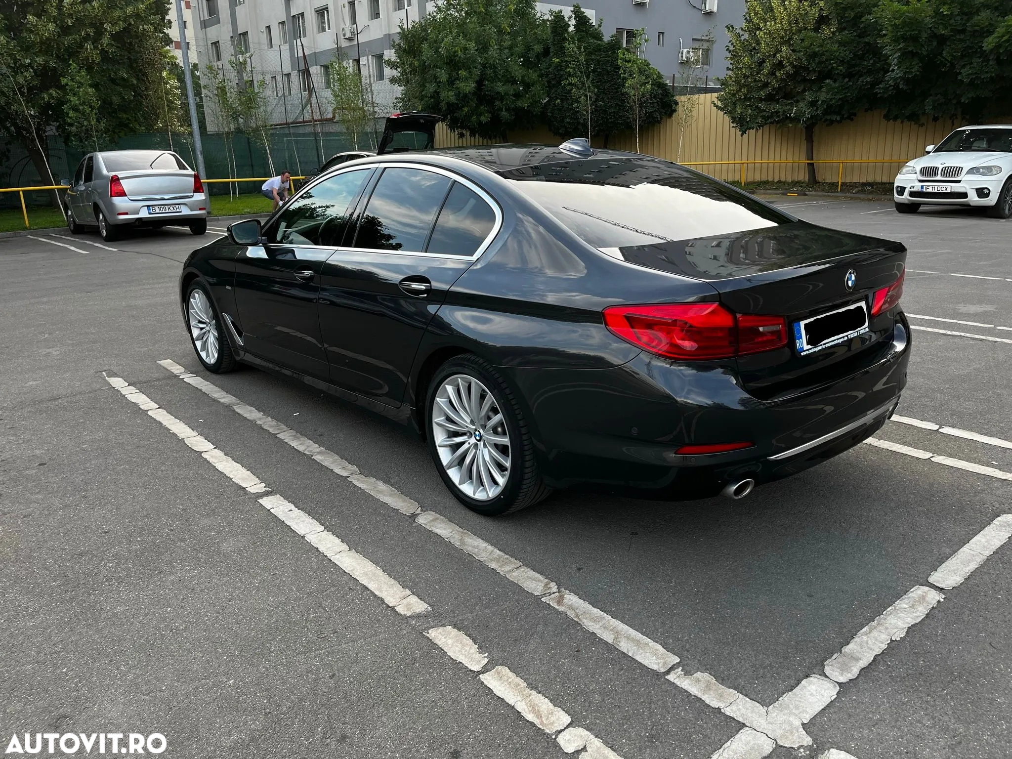 BMW Seria 5 520d Aut. Luxury Line - 3