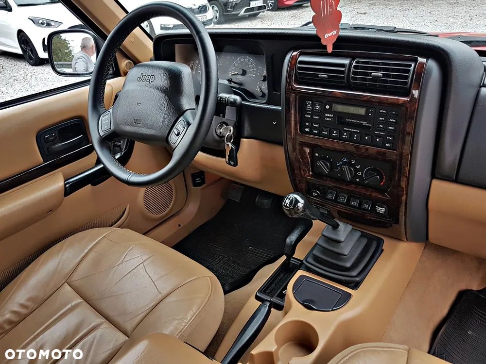 Jeep Cherokee 2.5 TD - 23