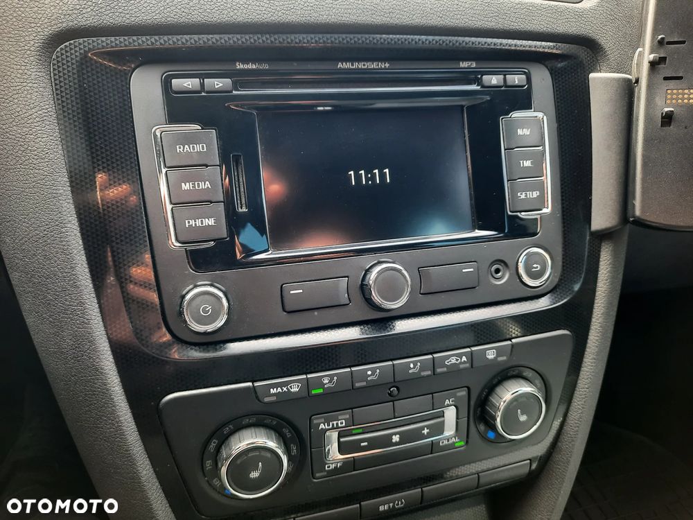 Skoda Octavia 2.0 TDI CR DPF RS - 19