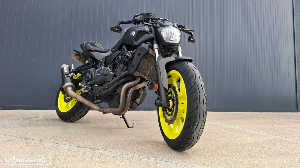 Yamaha MT-07 Nardo Grey 35 kw - 8