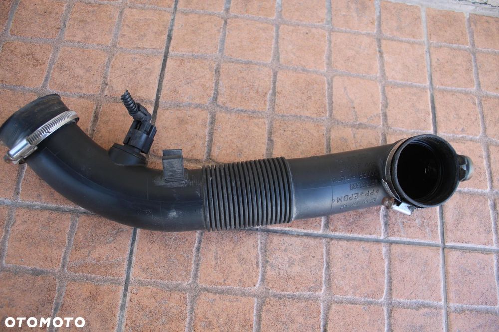 RURA DOLOT POWIETRZA OPEL CORSA D 1.0 55557181 - 3