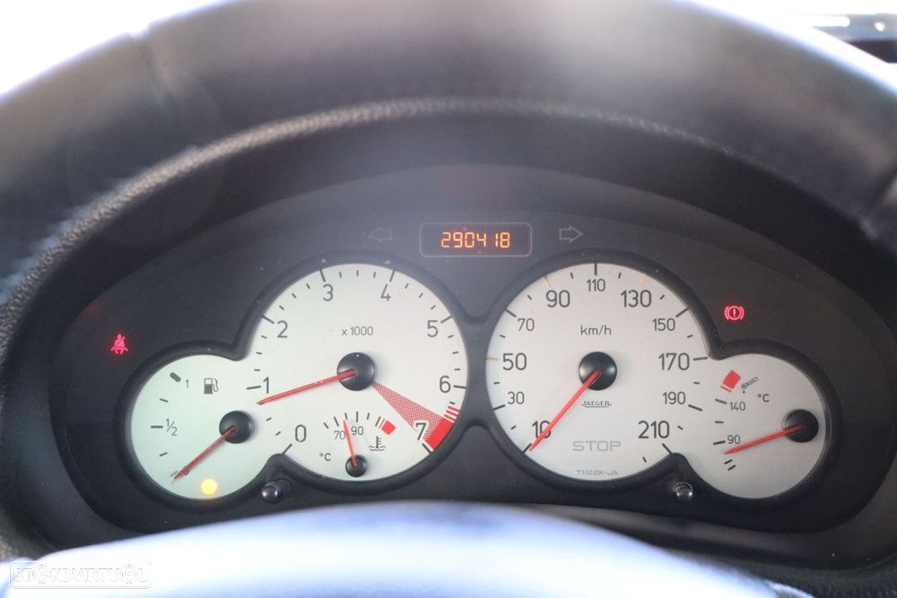 Peugeot 206 1.4 16V XT - 7