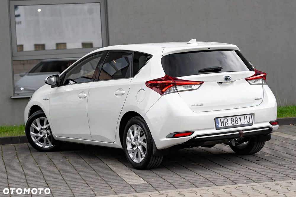 Toyota Auris 1.8 HSD Luna - 4