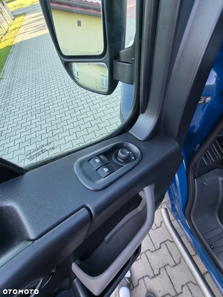 Renault Master - 27