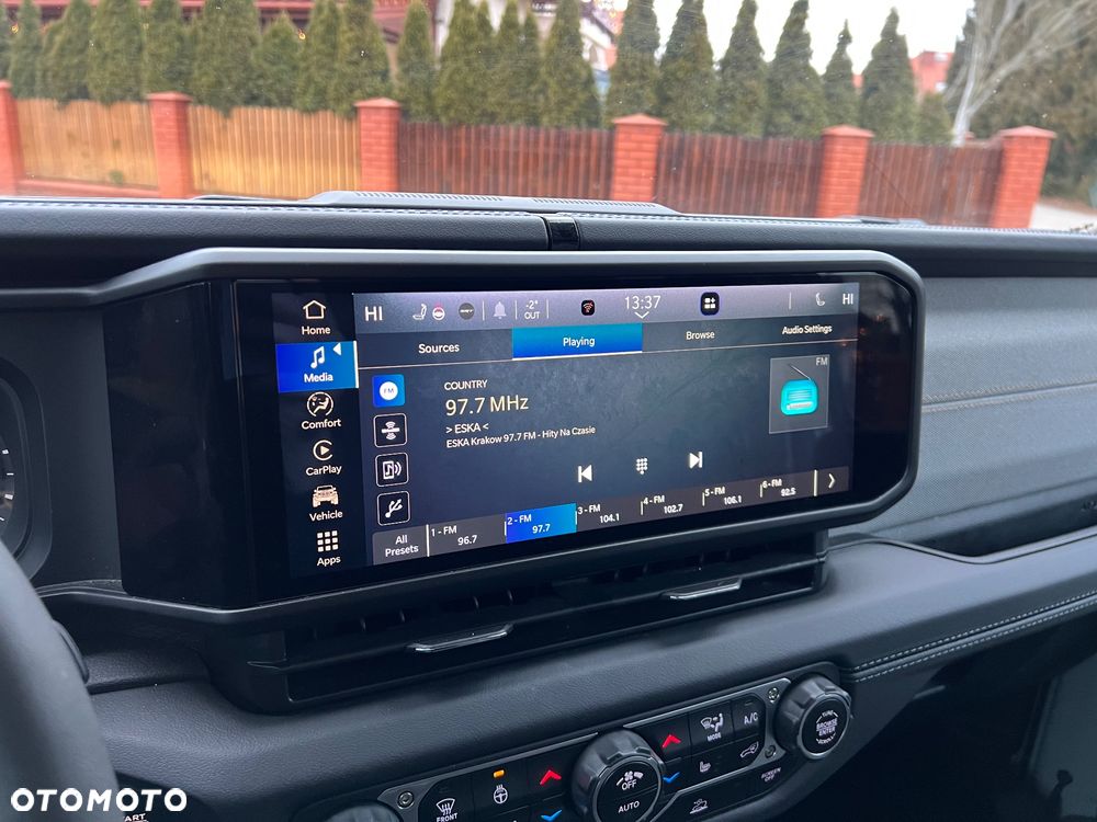 Jeep Wrangler Unlimited GME 2.0 Turbo Sahara - 24