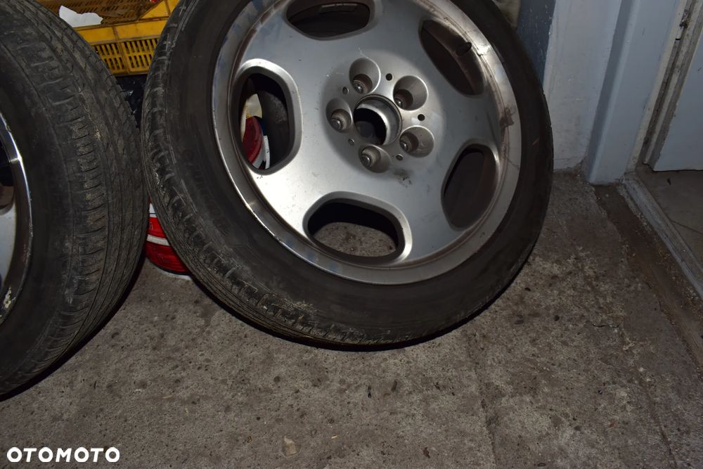 Mercedes-Benz Klasa E - 29