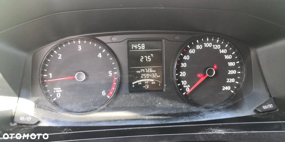 Volkswagen Transporter L2H1 - 13
