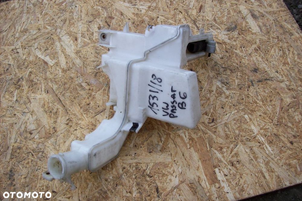 ZBIORNIK PŁYNU SPRYSKIWACZY VW PASSAT B6 - 1