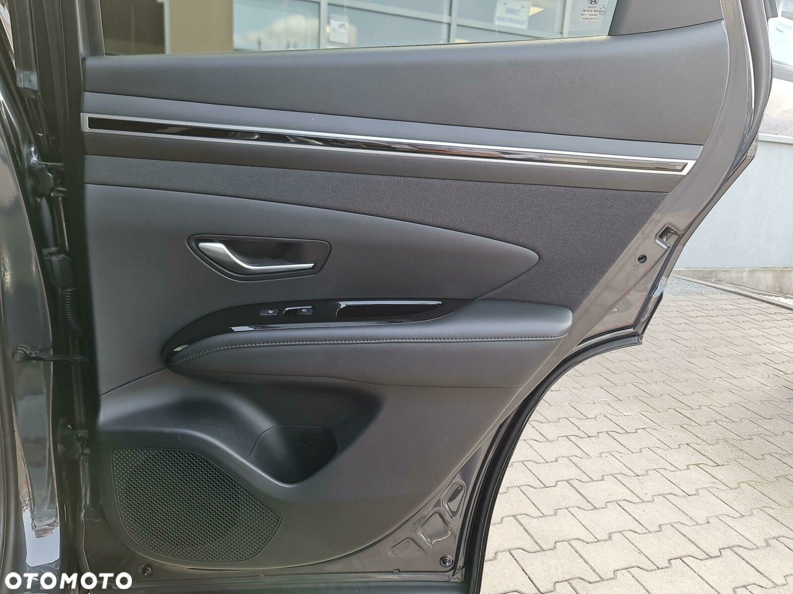 Hyundai Tucson 1.6 T-GDi HEV Executive 2WD - 29