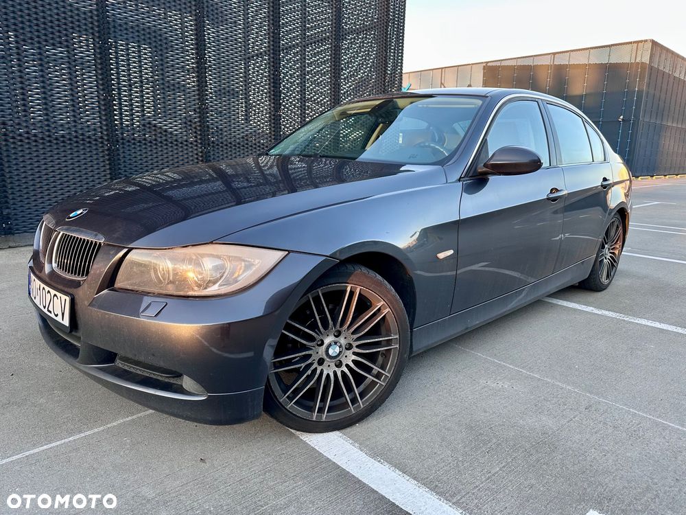 BMW Seria 3 318i - 2