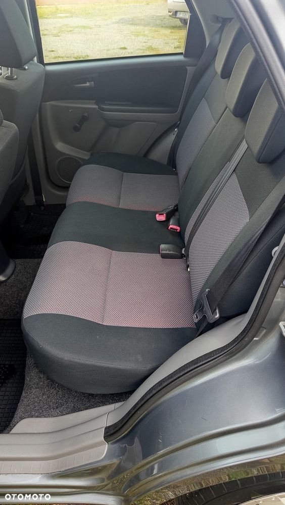 Suzuki SX4 1.5 - 17