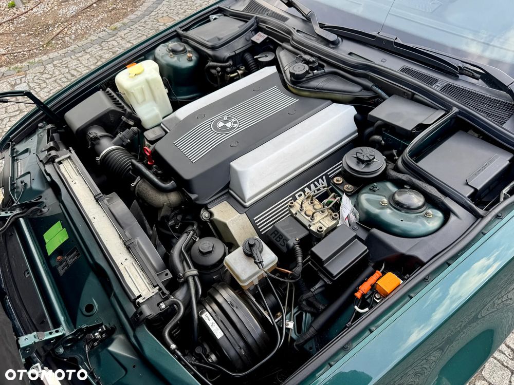 BMW Seria 7 - 36