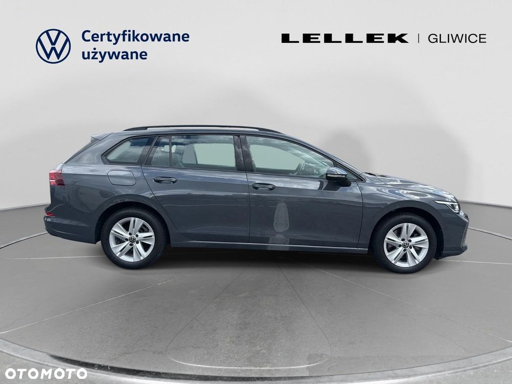 Volkswagen Golf Variant - 8