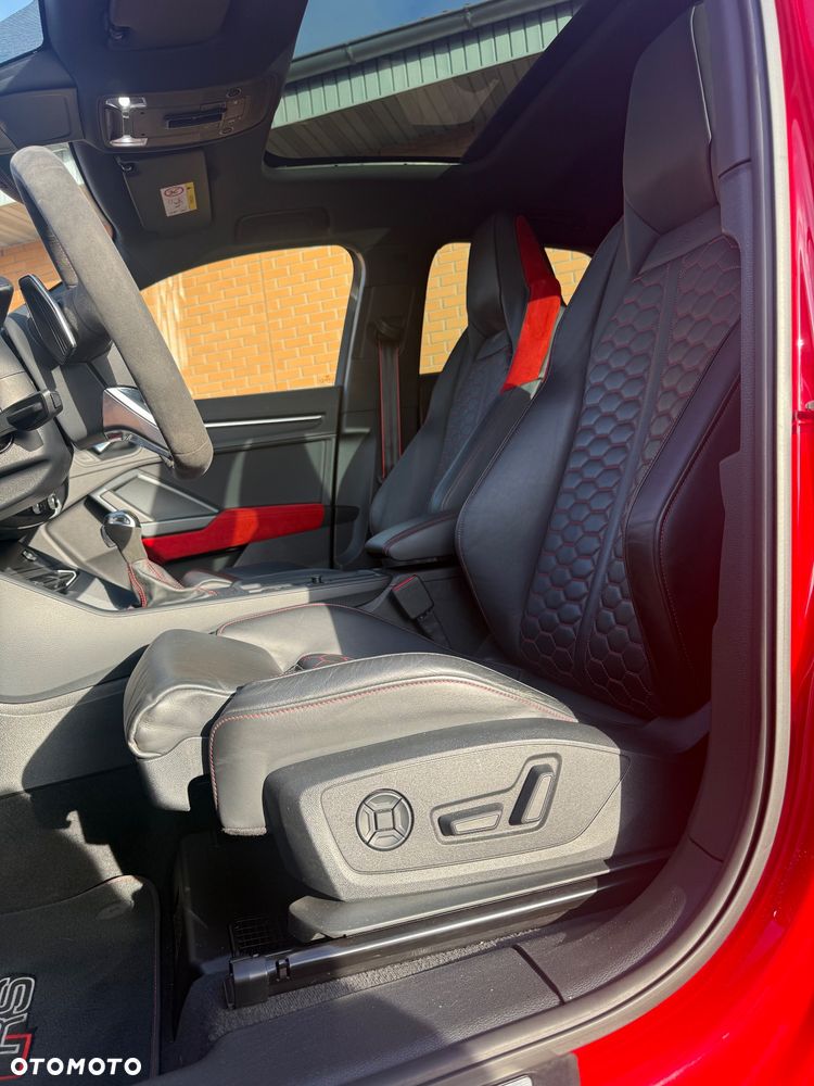 Audi RS Q3 Sportback - 16