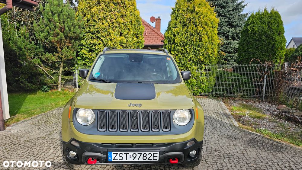 Jeep Renegade - 16