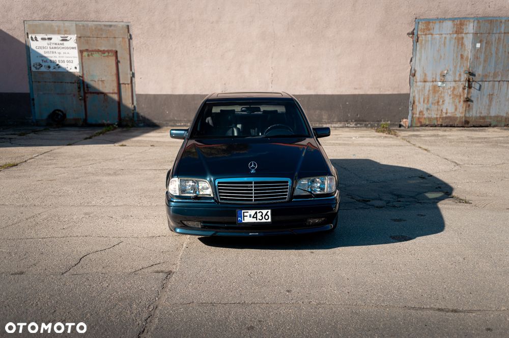 Mercedes-Benz C-Class 1996 photo 4