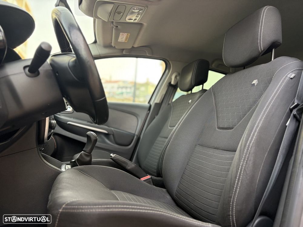 Renault Clio 0.9 TCe Limited Edition - 12