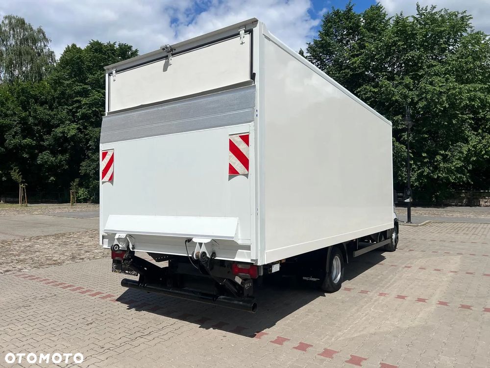 Iveco Daily 70C17 / Kontener / Winda / - 11